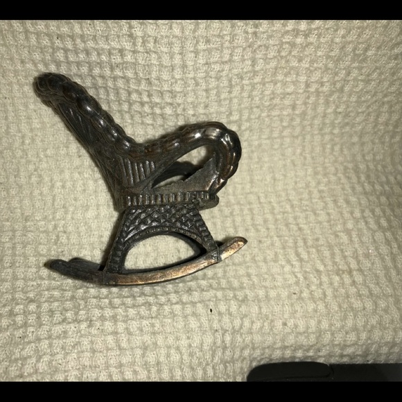 Vintage? Durham Industries Inc Rocking Chair - Picture 3 of 5